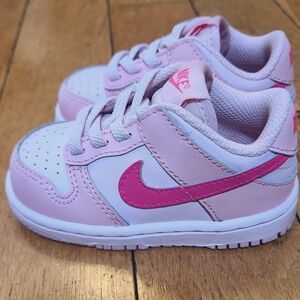 Nike Dunks